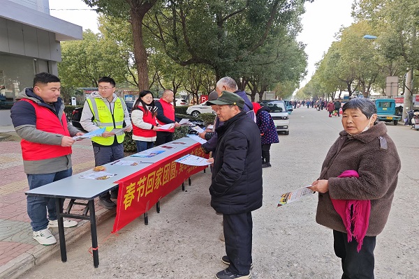 广陵街道长亭村：春节回家团圆，莫忘交通安全