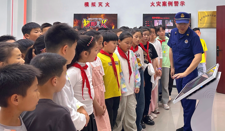 秦栏镇：科普宣传入基层 乡土实践促振兴