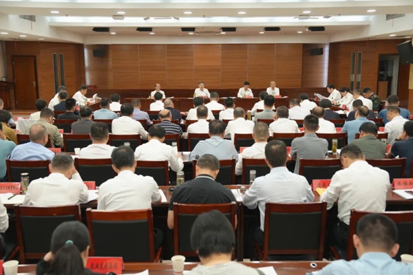 贺家平主持召开10月份市委常委碰头会