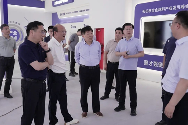 贺家平调研重点项目建设工作