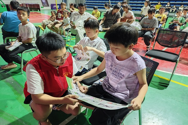 大通镇：老少同堂观《哪吒》 司法文化送“法宝”